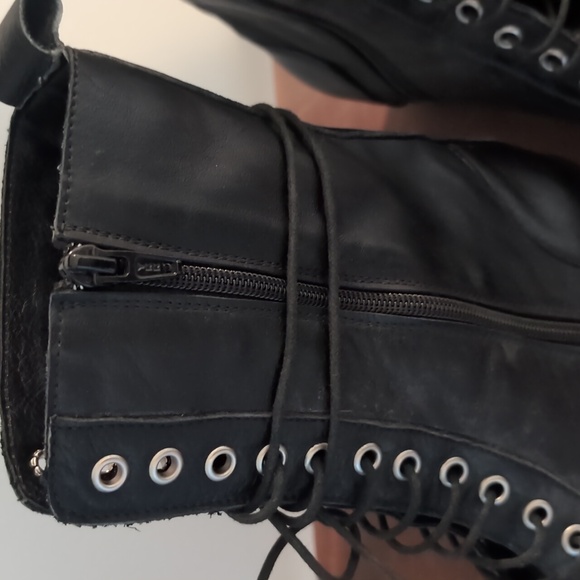 David Tyler Black Leather Woman's Boots. Size 39 - Picture 6 of 8